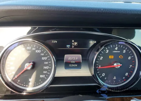 2017 Mercedes-Benz E 300 4Matic из США, поврежденный, VIN WDDZF4KB0HA047536